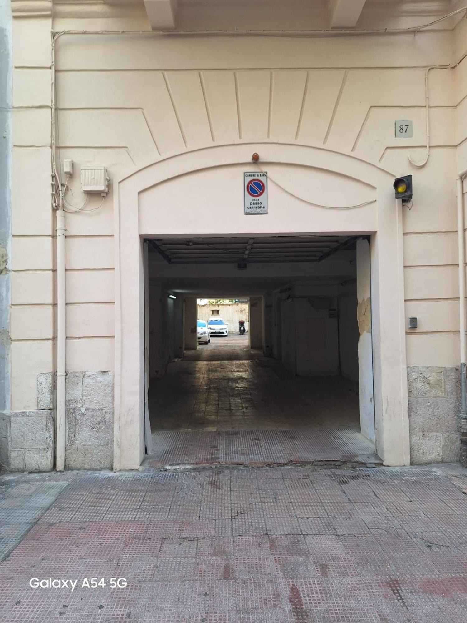 Garruba 101 Hotel Бари Екстериор снимка